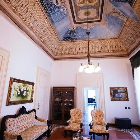 Palazzo Scarciglia * Minervino di Lecce