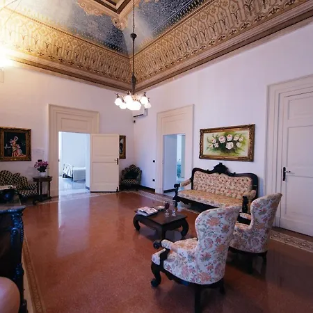 Palazzo Scarciglia